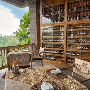 https://kastara-resort.ubudhotelsnow.com